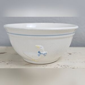 Vintage McCoy Goose Mixing Bowl White‎ Blue Yellow 8”Dx4.5”H